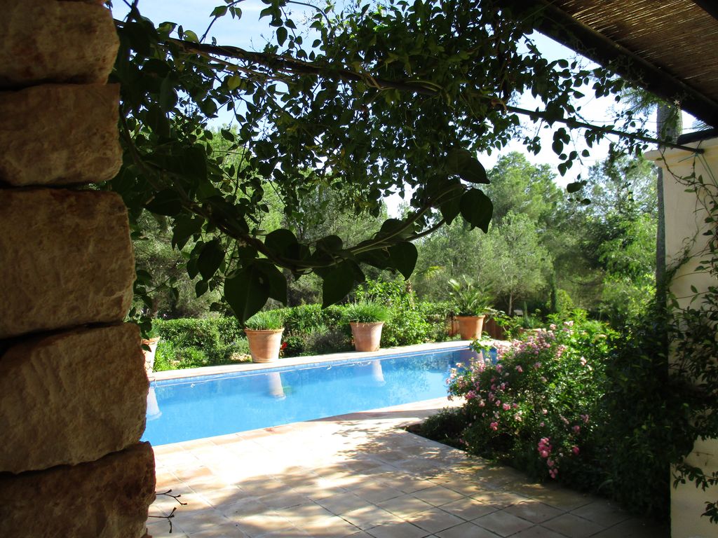 resa estates rental villa family ibiza betsy finca  private pool .jpg